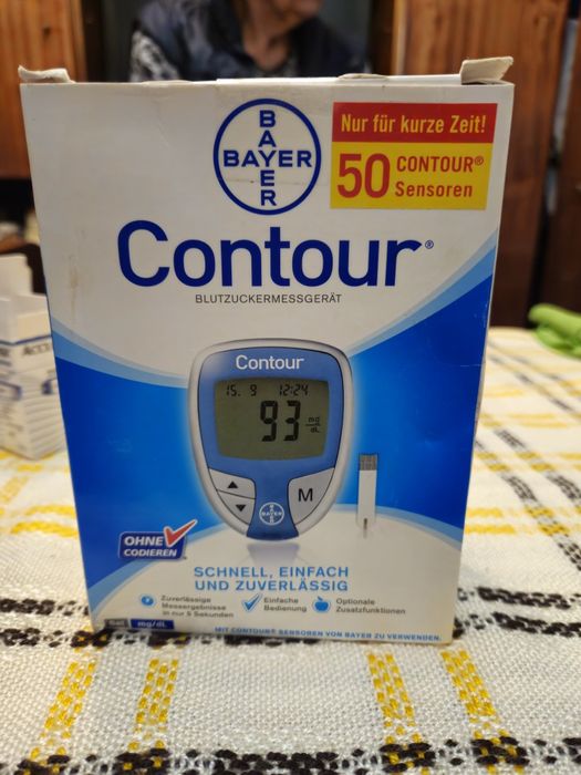 Апарат за измерване на, кръвна захар и холестерол 2бр