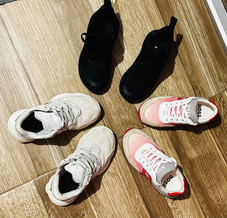 Adidași Boss, Adidas, Nike