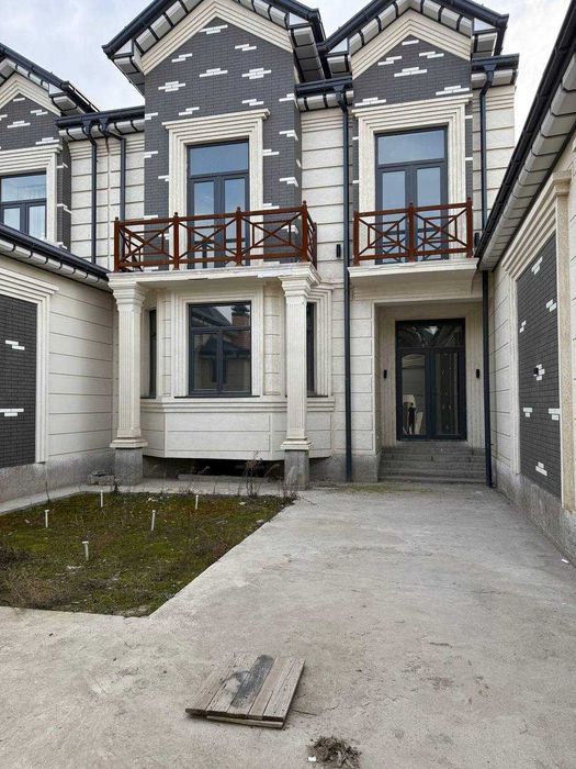 3х уровневый Таунхаус 3 сотки, Дустлик