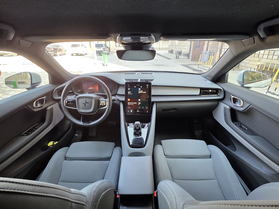 Volvo Polestar-2  СРОЧНО продаётся.