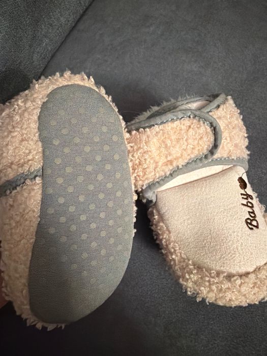 Розови Бебешки пантофи