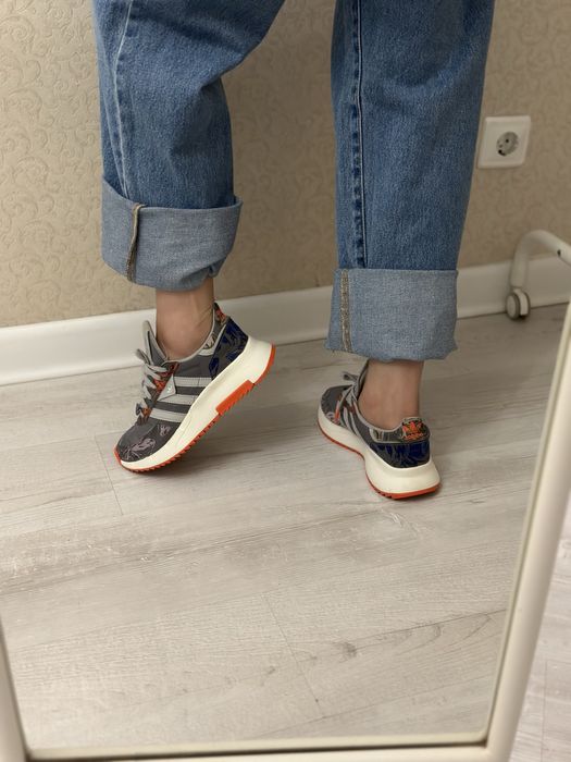 Кроссовки Adidas оригинал