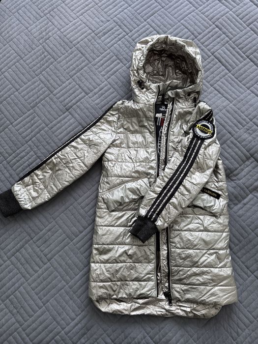 Куртка на весну для девочки