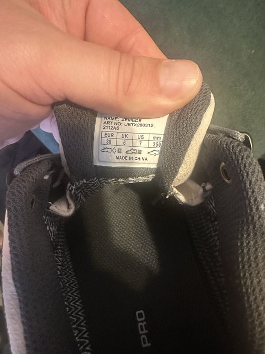 Alpine pro Zemede UBTX280312 nr 39 noi