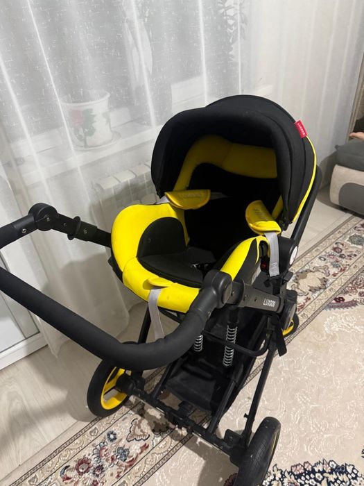 Продам б/у коляски для малышей