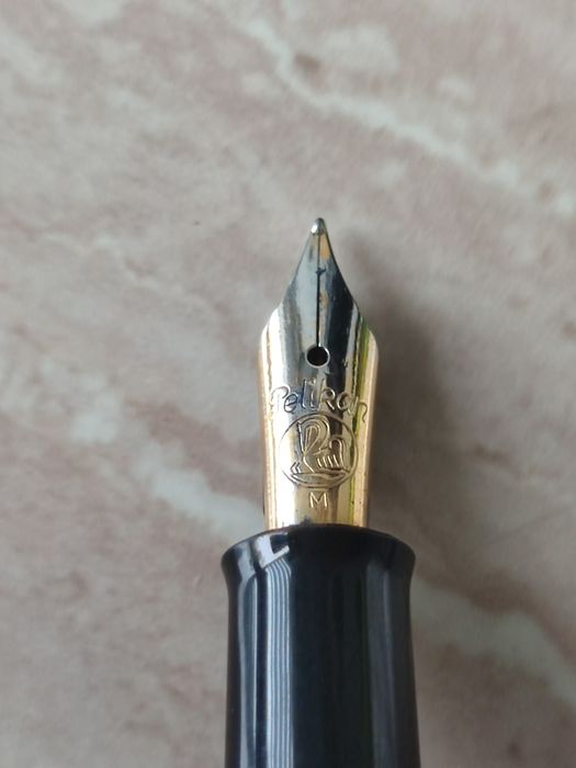 Stilou Pelikan 120 stare foarte buna anii 1950-1960