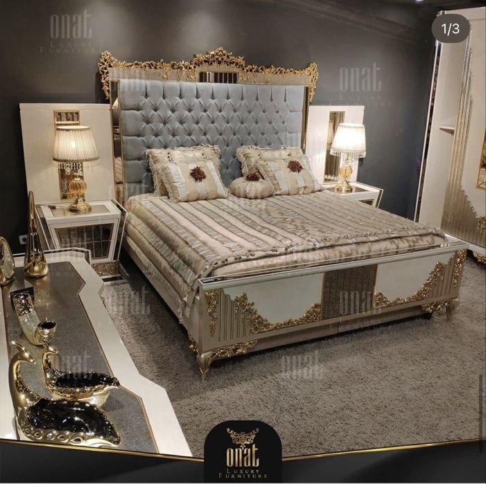 Спальный гарнитур