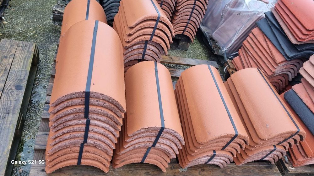 Țiglă Coama acoperiș beton