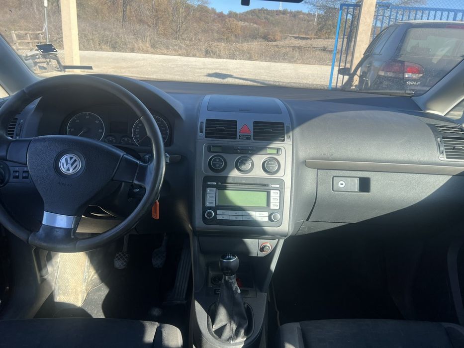 VW Tuaran 1.9 BLS мотор 2008г. 6 скорости