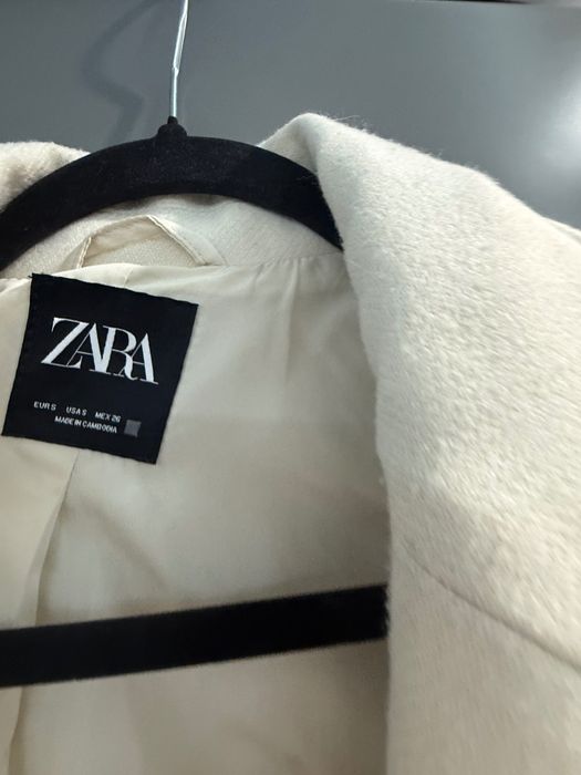 Палто Зара Бяло за есен зима