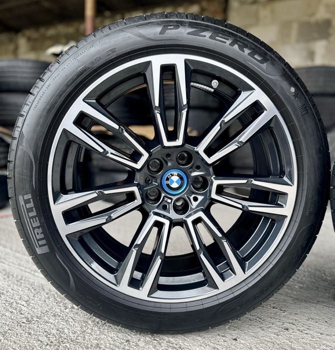 Jante Bmw Seria5 i5 G60 R19 Originale 935M Pirelli 99% 2024 De vara
