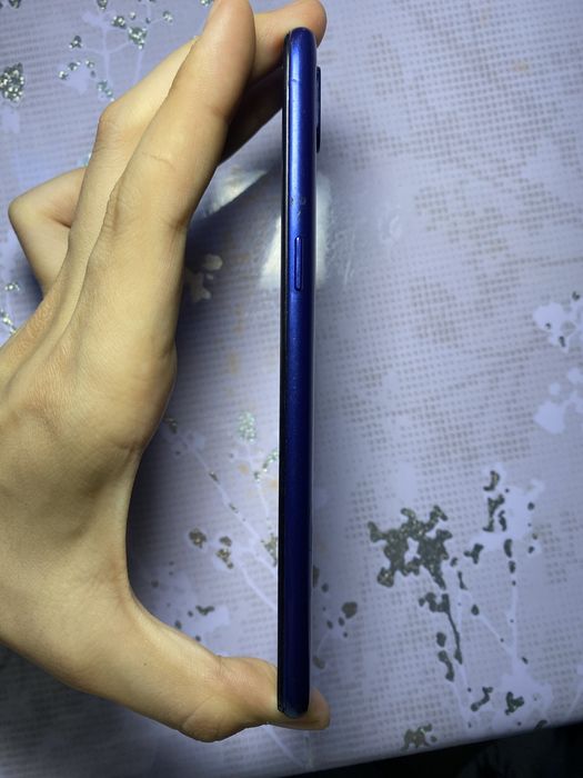 Телефон Samsung A10S б/у