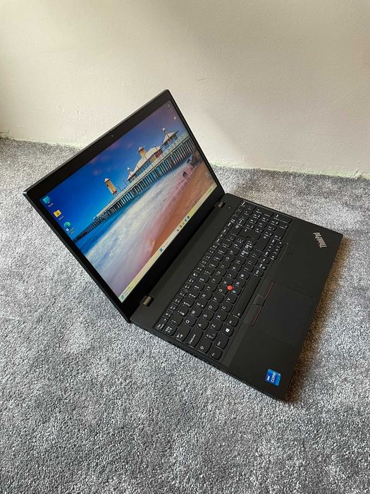 i7-11800H, 32GB DDR4, Nvidia Quadro T1200 - Lenovo ThinkPad P15v - 512GB NVMe SSD M.2, 15.6''IPS FullHD