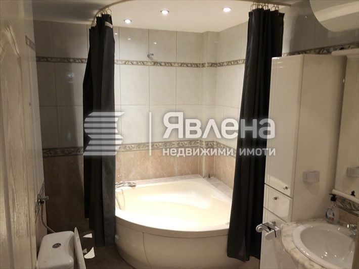 Дава се под наем Тристаен апартамент в Варна, Чаталджа - 110 кв.м за 1000 € - Снимка #7