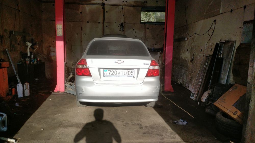 Сдам бокс с подьемником