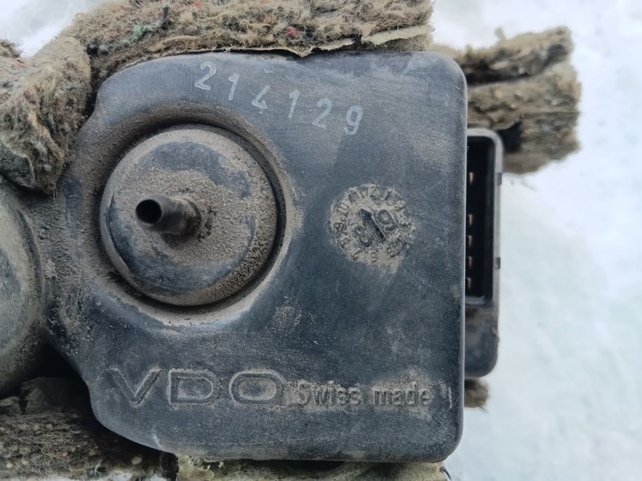 Продам запчасти на ауди б 3