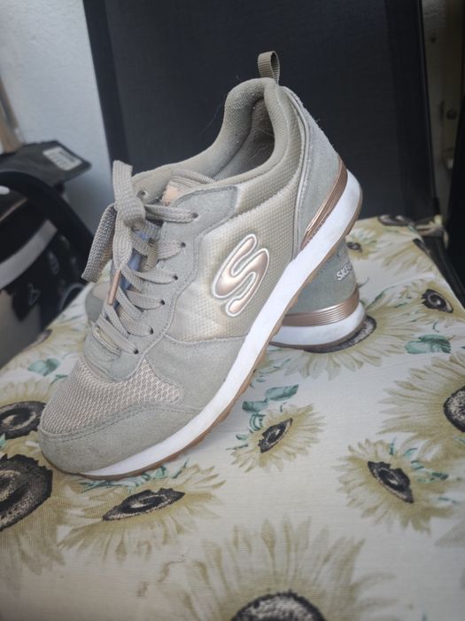 Маратонки skechers 40 номер