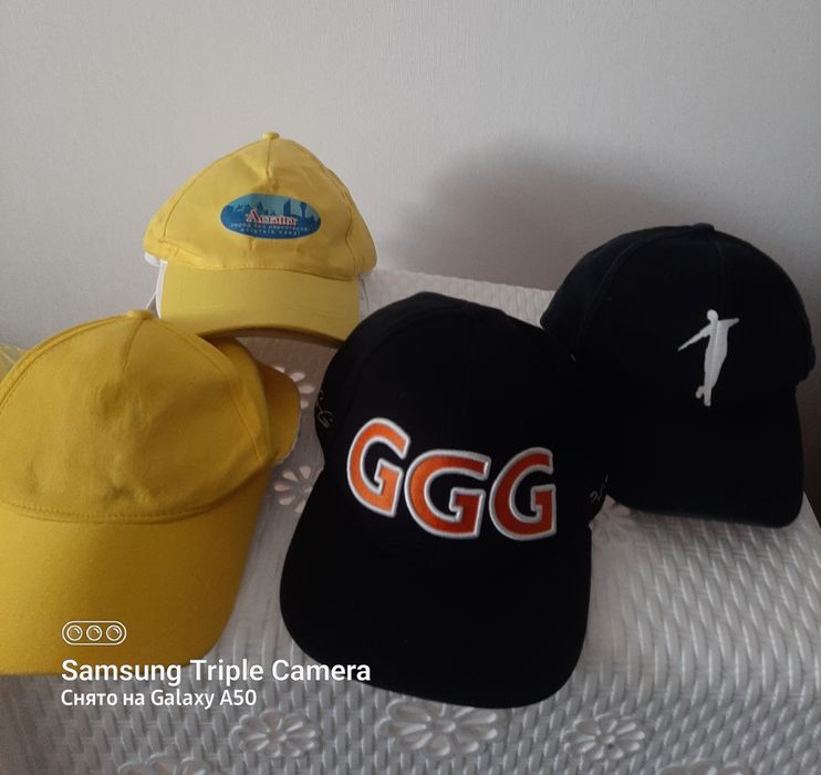 Кепки  в  отличном  состоянии