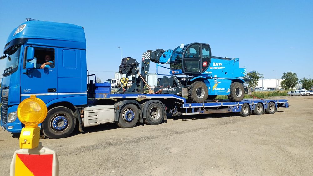 Închiriez motostivuitor stivuitor manitou încarcator telescopic macara