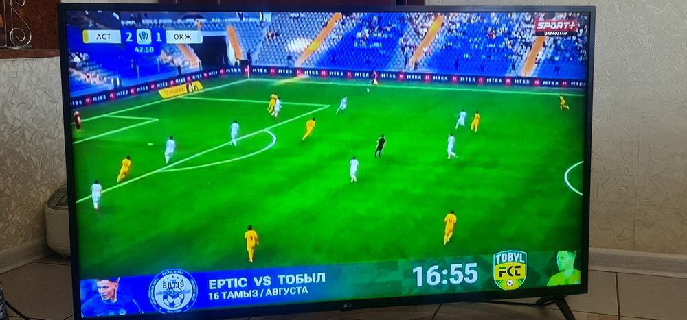 Смарт тв LG 55"4k. 140см.