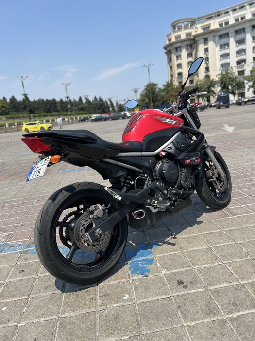 Ysmaha XJ600 2011