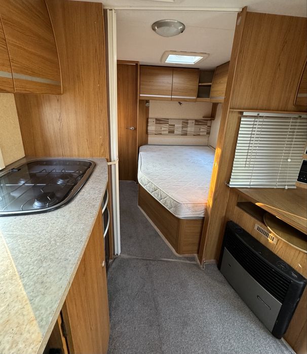 Inchiriere rulota cu 2 zone, AC