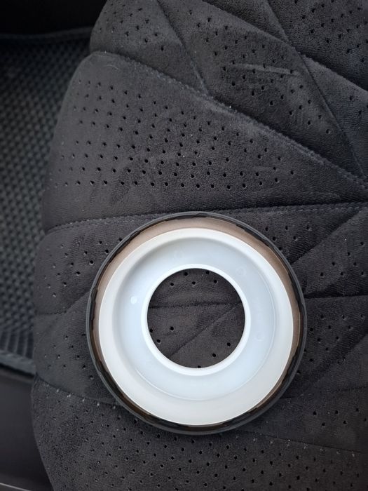 Продам сальник коренного Ауди А6