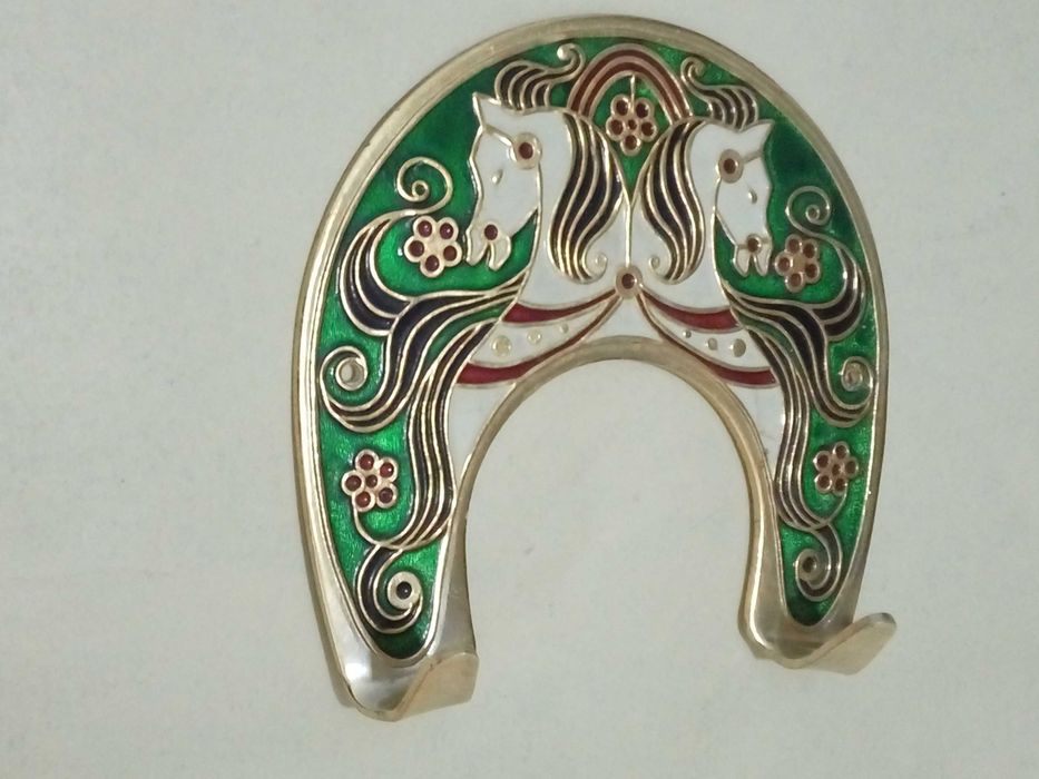 Вешалка   крючок