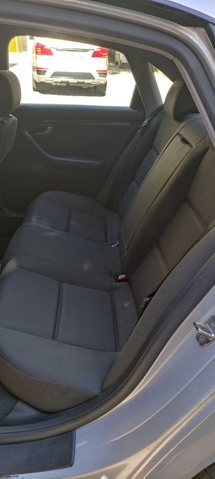 Audi A4 B6 1.6i, 2001 г. + комплект зимни гуми