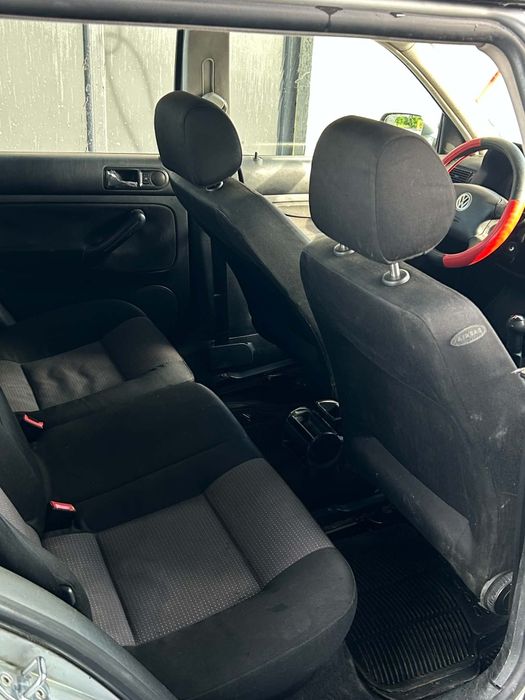 VOLKSWAGEN Golf 2002 — imagine 4
