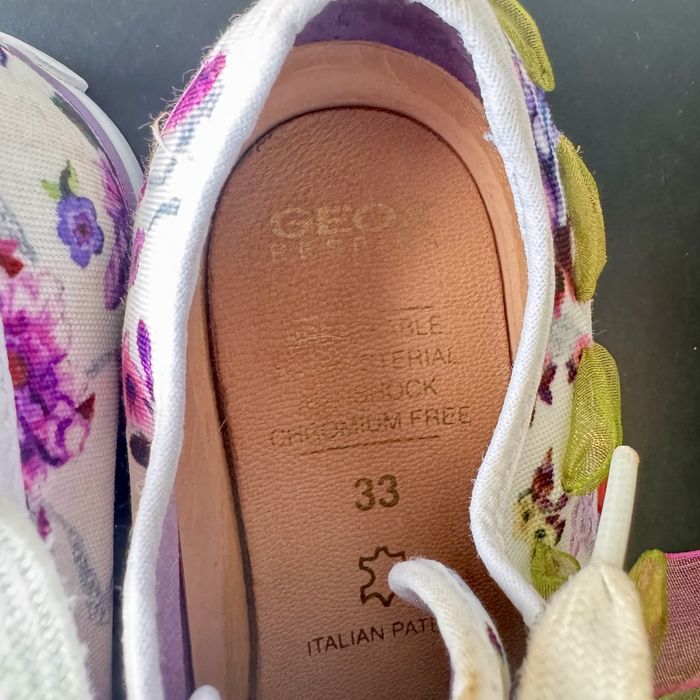 Adidas Geox marime 33