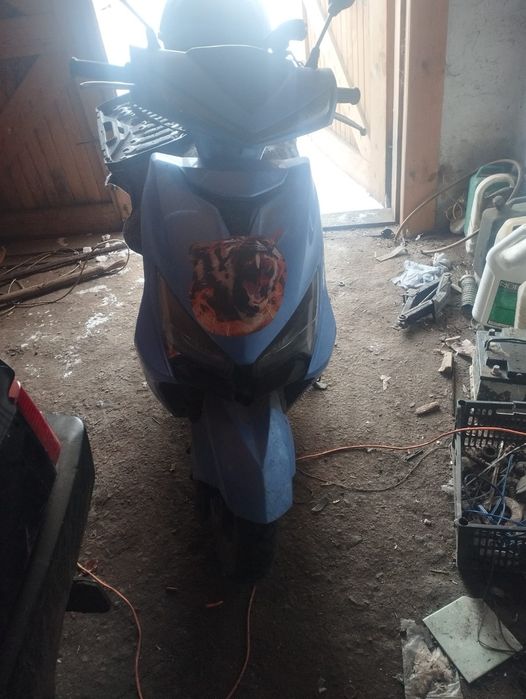 Скутер бензин 50 кубов