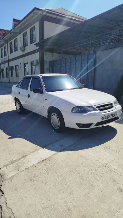 Нексия 2 донс 1,6 Сотилади Ёки Вариянтга берилади.