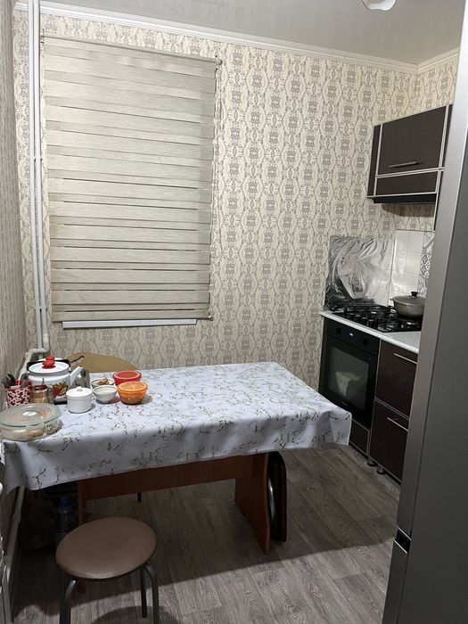 2 бөлмелі үй сатылады!