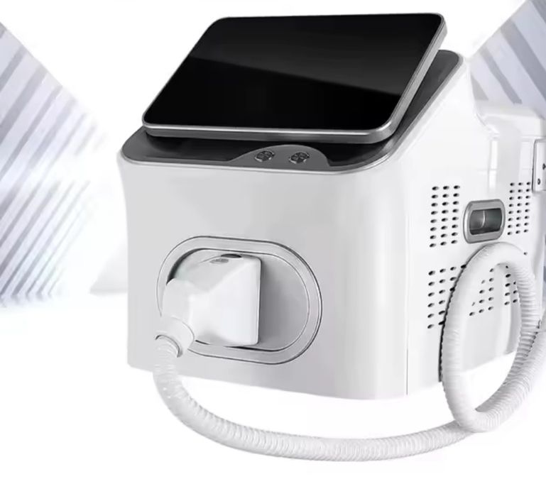 Диоден Лазер с три дължини на вълните