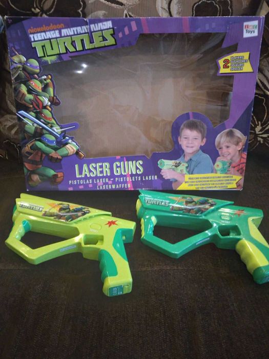 TMNT Костенурките нинджа лазерни пистолети