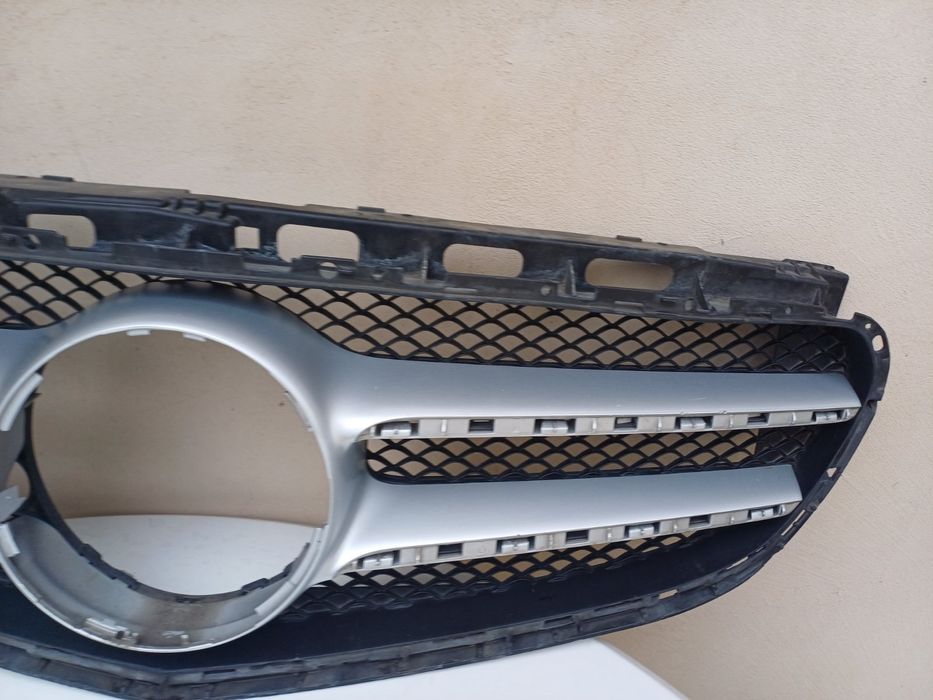 Решетка за Mercedes-Benz E class W213;  2017г.-2020г.