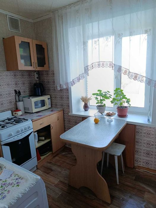 Продам трёхкомнатную квартиру