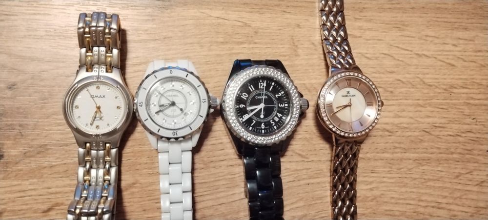 Женские кварцевые наручные часы Chanel