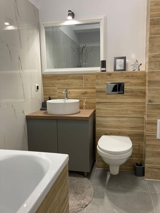 Inchiriez apartament cu 2 camere, Floresti