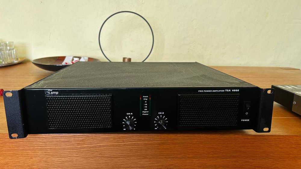 Sistem Audio Profesional PA - Amplificator the t.amp TSA 4000 + Procesor Behringer DCX2496 + 2x Subwooferi