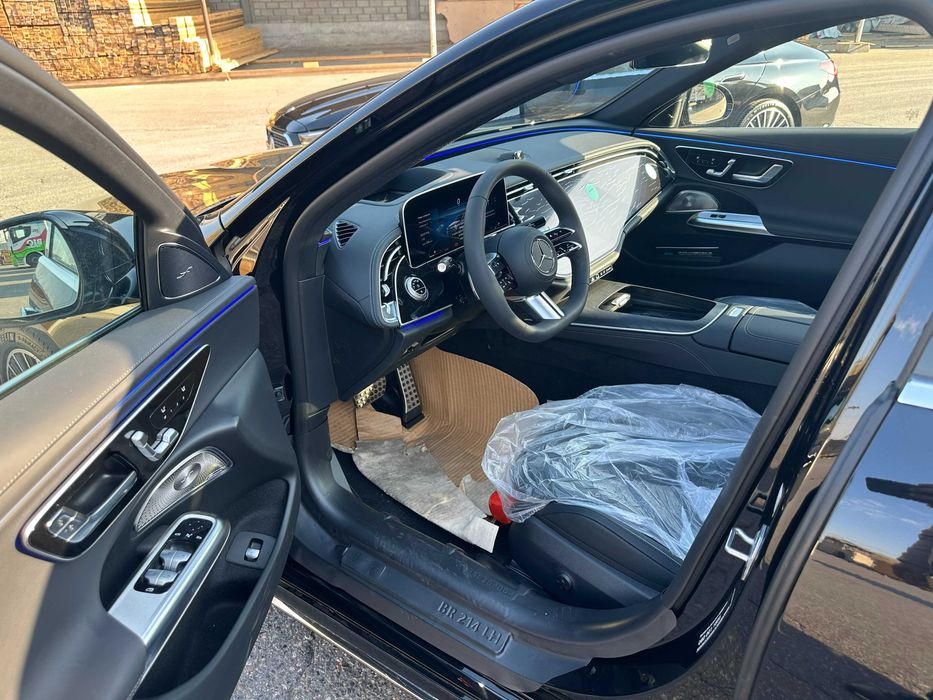 Продается Mercedes W214 E300 4Matic AMG-line 2025 год