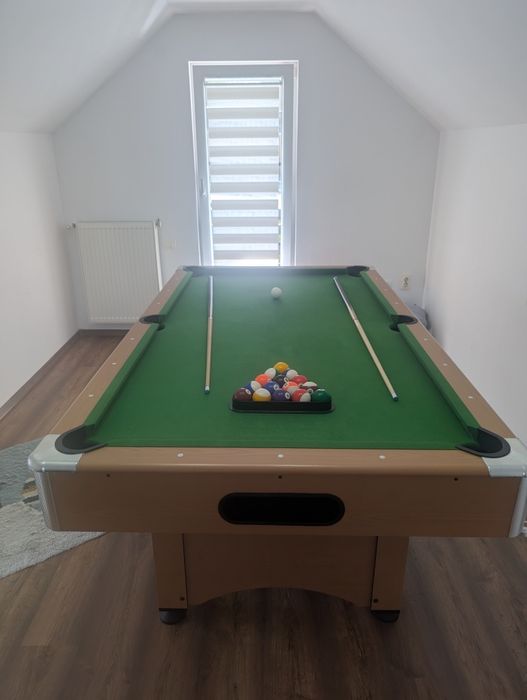 Masă de biliard ca și nouă 7 FT