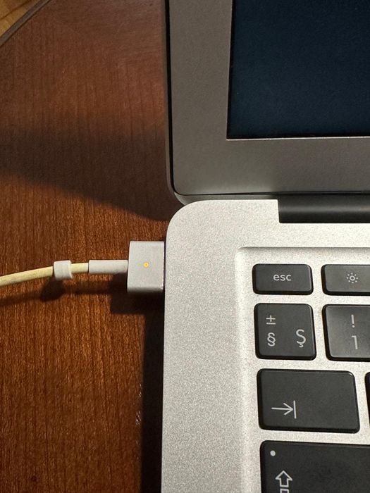 Apple Macbook air 13 2017
