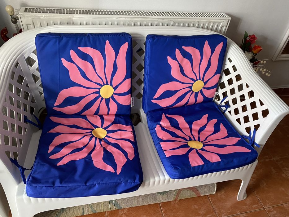 Banca alba hol, gradina