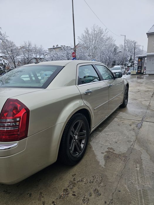 Chrysler 300c 5.7 HEMI 2006 ГАЗ
