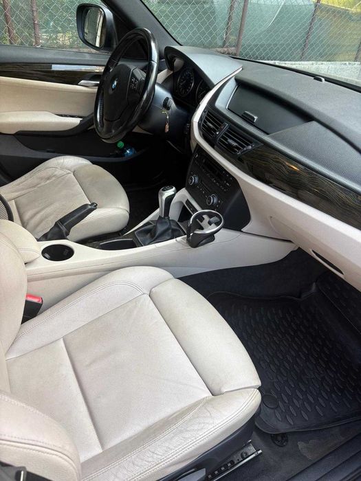BMW X1 4X4 an 2011