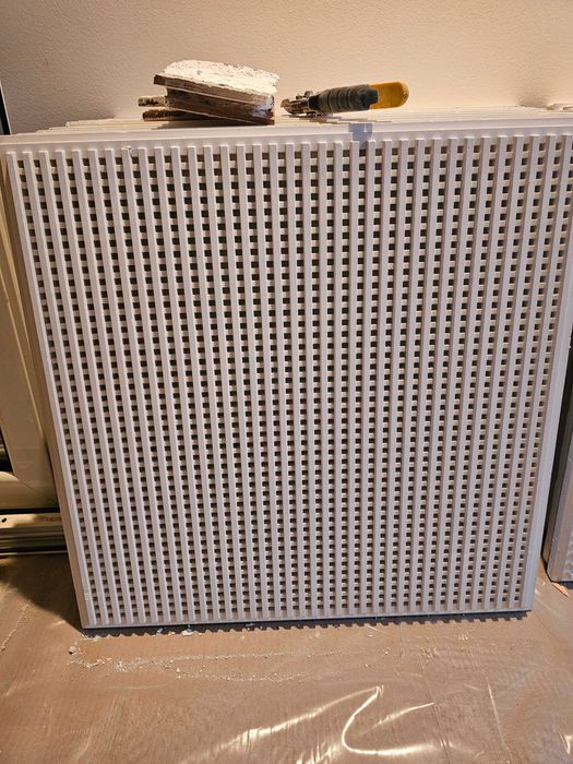 Plăci de ipsos pentru tavan casetat