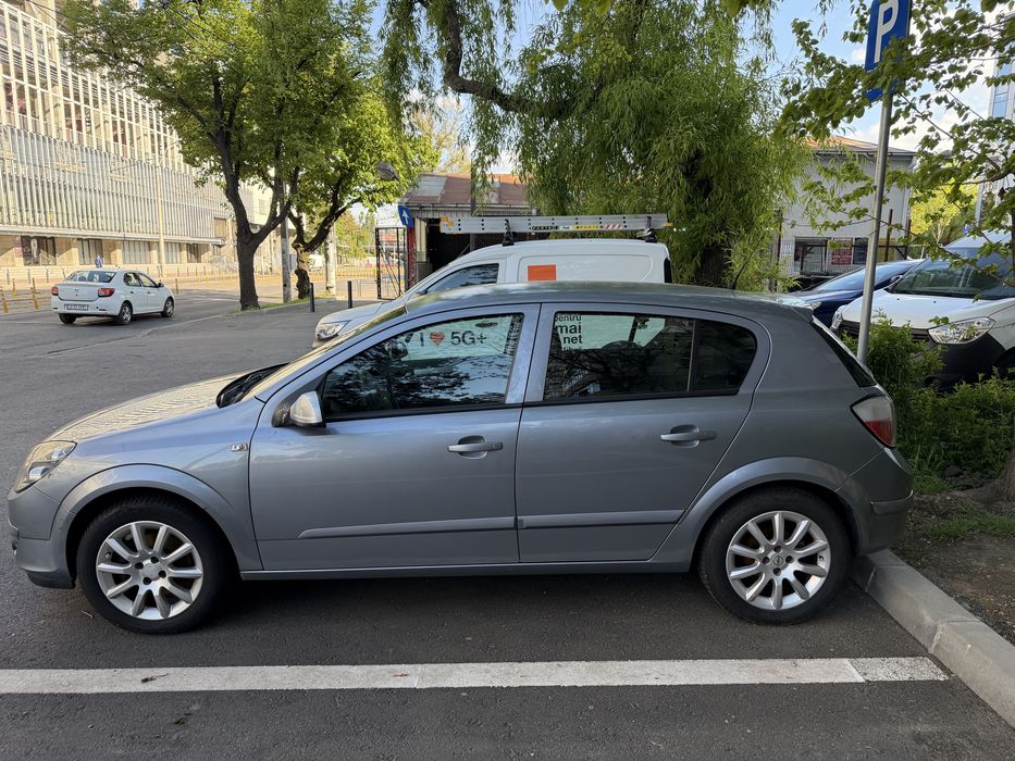 Opel Astra H 1.6 benzina 2004