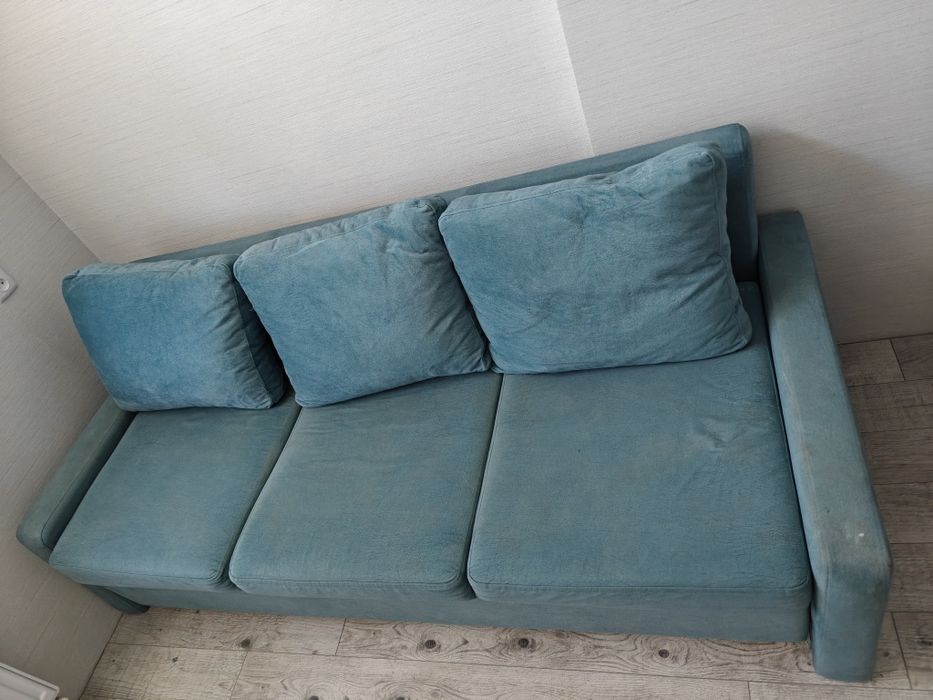Диван. Самовывоз